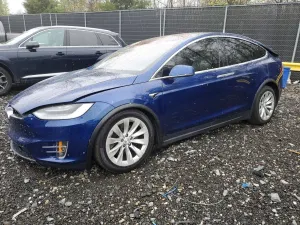 Tesla Model X 2019