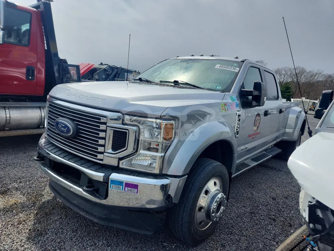Ford F-450 6.7L 8 2022