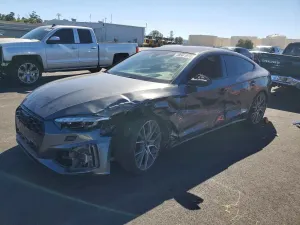Audi A5 2.0L 4 2025