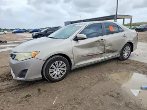 Toyota Camry 2.5L 4 2014