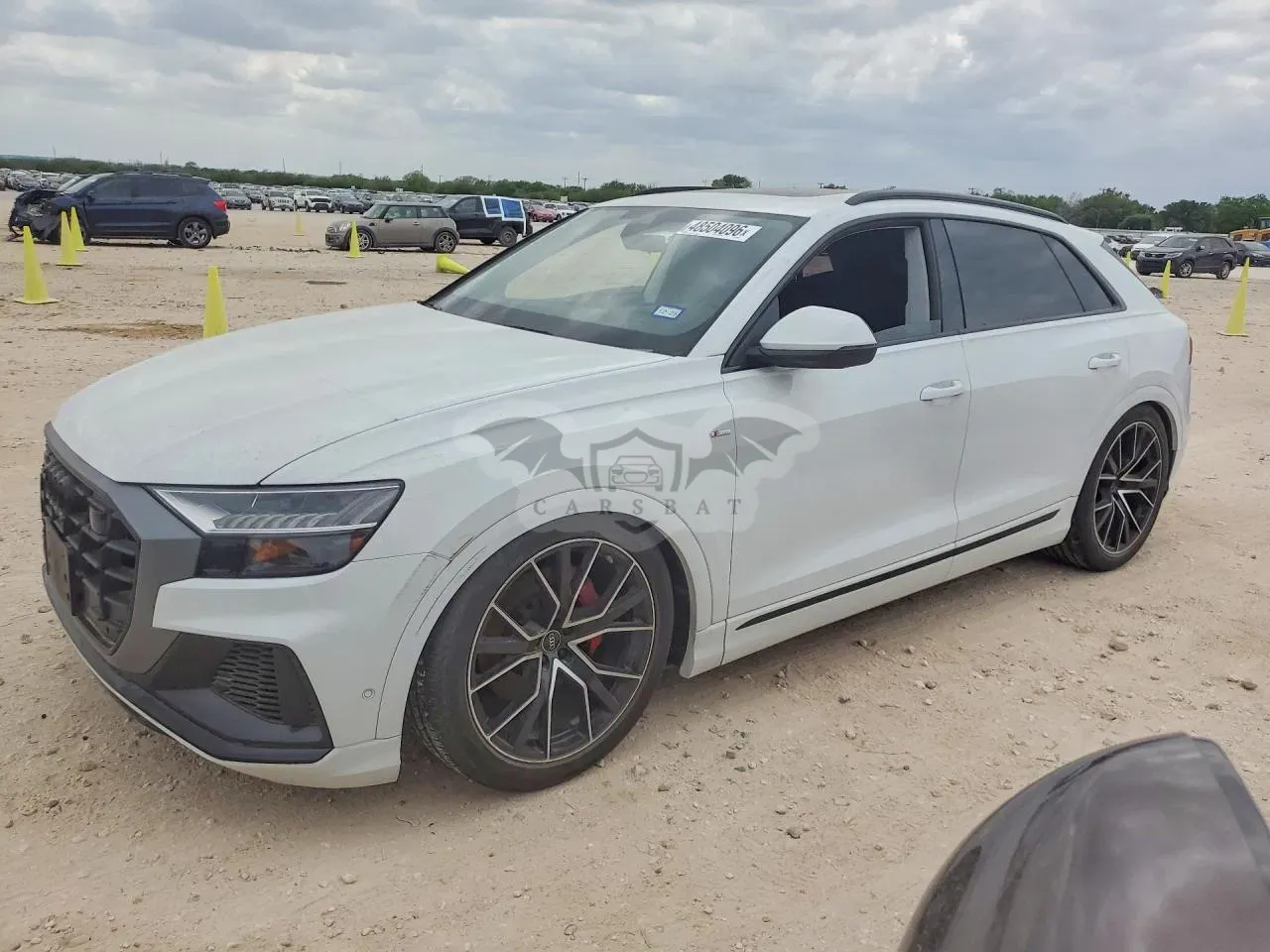 Audi Q8 3.0L 6 2023