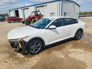 Kia K4 2.0L 4 2025