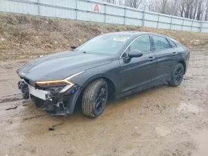 Kia K5 2.5L 4 2025