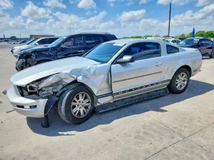Ford Mustang 4.0L 6 2008