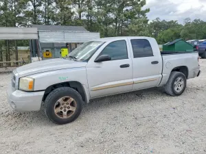 Dodge Dakota 4.7L 8 2005