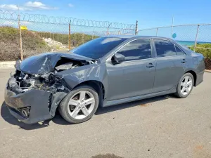 Toyota Camry 2.5L 4 2013