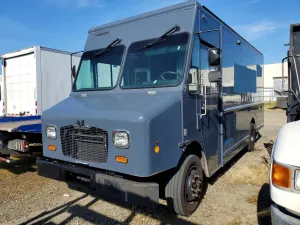 Freightliner MT-45 6.0L 8 2021