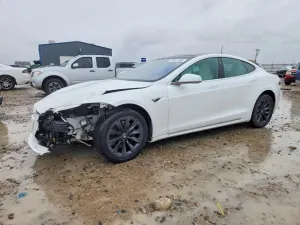 Tesla Model S 2017