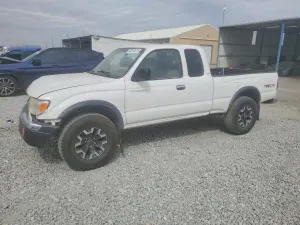Toyota Tacoma 3.4L 6 2000