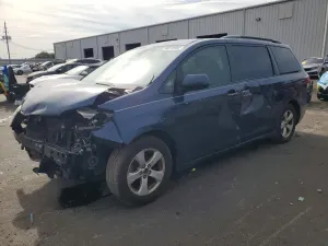 Toyota Sienna 3.5L 6 2020