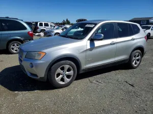 BMW X3 3.0L 6 2011
