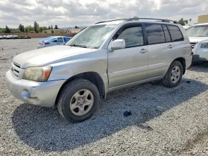 Toyota Highlander 2.4L 4 2005