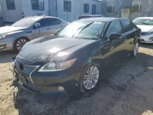 Lexus ES 3.5L 6 2013