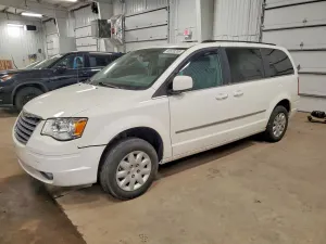 Chrysler Town & Country 3.8L 6 2010