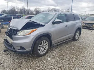 Toyota Highlander 3.5L 6 2016