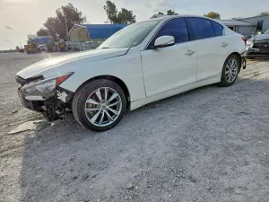 Infiniti Q50 3.0L 6 2020