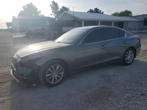 Infiniti Q50 3.7L 6 2014