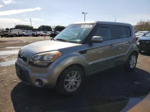 Kia Soul 2.0L 4 2013