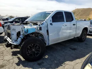 Chevrolet Silverado 1500 5.3L 8 2023
