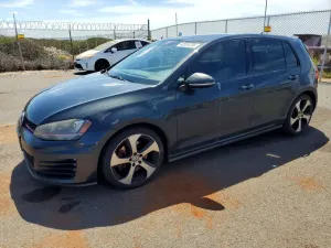 Volkswagen Golf 2L 4 2015