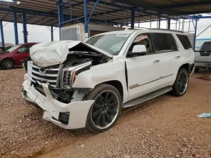 Cadillac Escalade 6.2L 8 2016