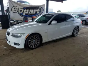 BMW 3 Series 3.0L 6 2011