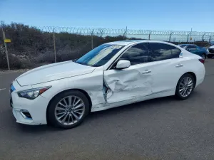 Infiniti Q50 3.0L 6 2021