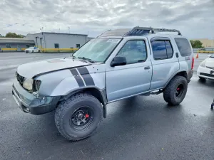 Nissan Xterra 3.3L 6 2001