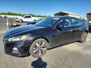 Nissan Altima 2.5L 4 2022