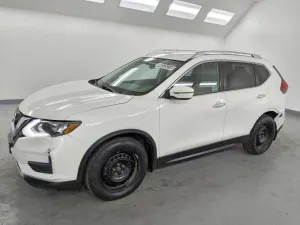 Nissan Rogue 2.5L 4 2017