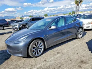 Tesla Model 3 2018