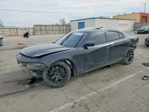 Dodge Charger 5.7L 8 2015