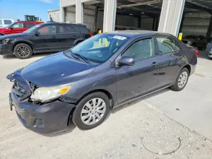 Toyota Corolla 1.8L 4 2012