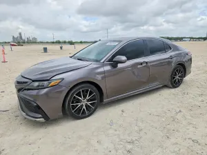 Toyota Camry 2.5L 4 2022
