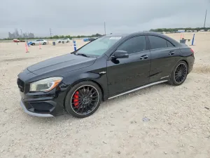 Mercedes-Benz CLA 2.0L 4 2015