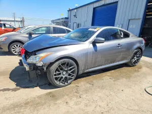 Infiniti G37 3.7L 6 2013