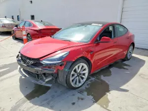 Tesla Model 3 2022