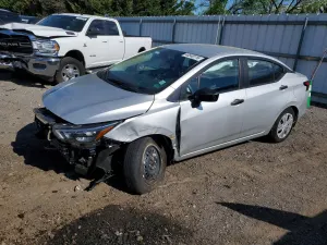 Nissan Versa 1.6L 4 2025