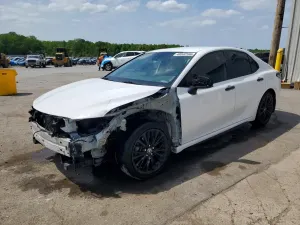 Toyota Camry 2.5L 4 2021