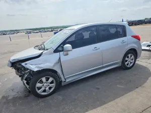 Nissan Versa 1.8L 4 2010