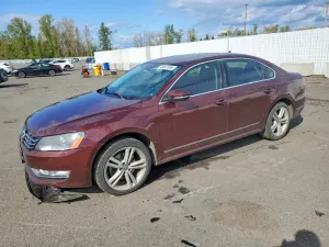 Volkswagen Passat 2.0L 4 2012