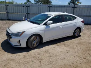 Hyundai Elantra 2.0L 4 2019