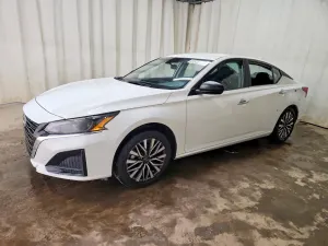 Nissan Altima 2.5L 4 2025