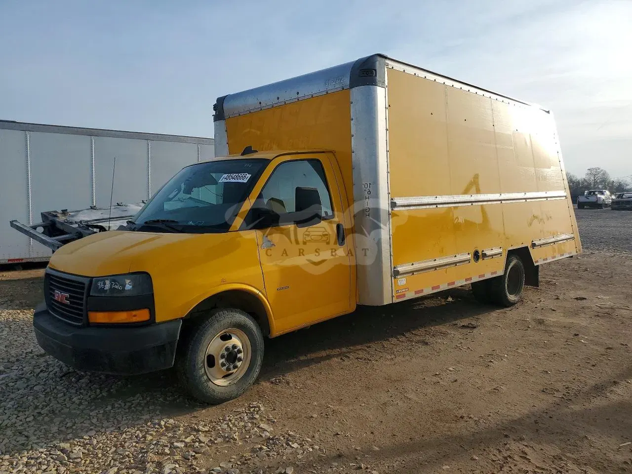 GMC Savana 6.6L 8 2023
