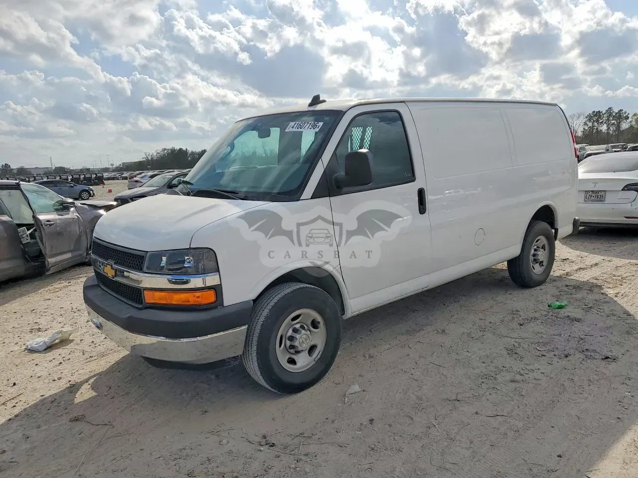 Chevrolet Express 4.3L 6 2023