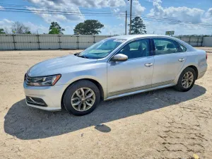 Volkswagen Passat 1.8L 4 2017