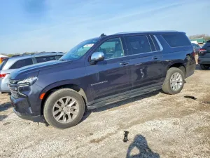 Chevrolet Suburban 5.3L 8 2023