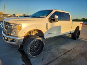 Ford F-250 6.7L 8 2017