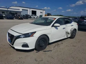 Nissan Altima 2.5L 4 2022