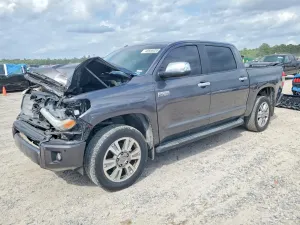 Toyota Tundra 5.7L 8 2015
